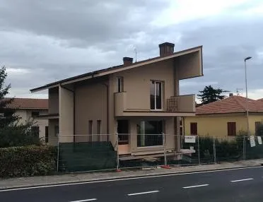 Casa in legno/ Subissati /Cingoli
