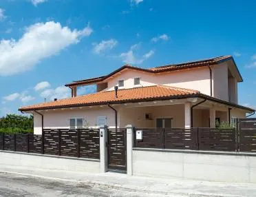 Casa in legno/ Subissati /Macerata