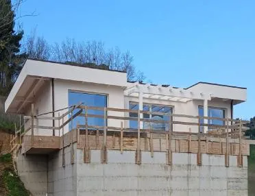 Abitazione monofamiliare in legno - Loreto (AN)