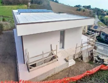 Abitazione monofamiliare in legno - Loreto (AN)